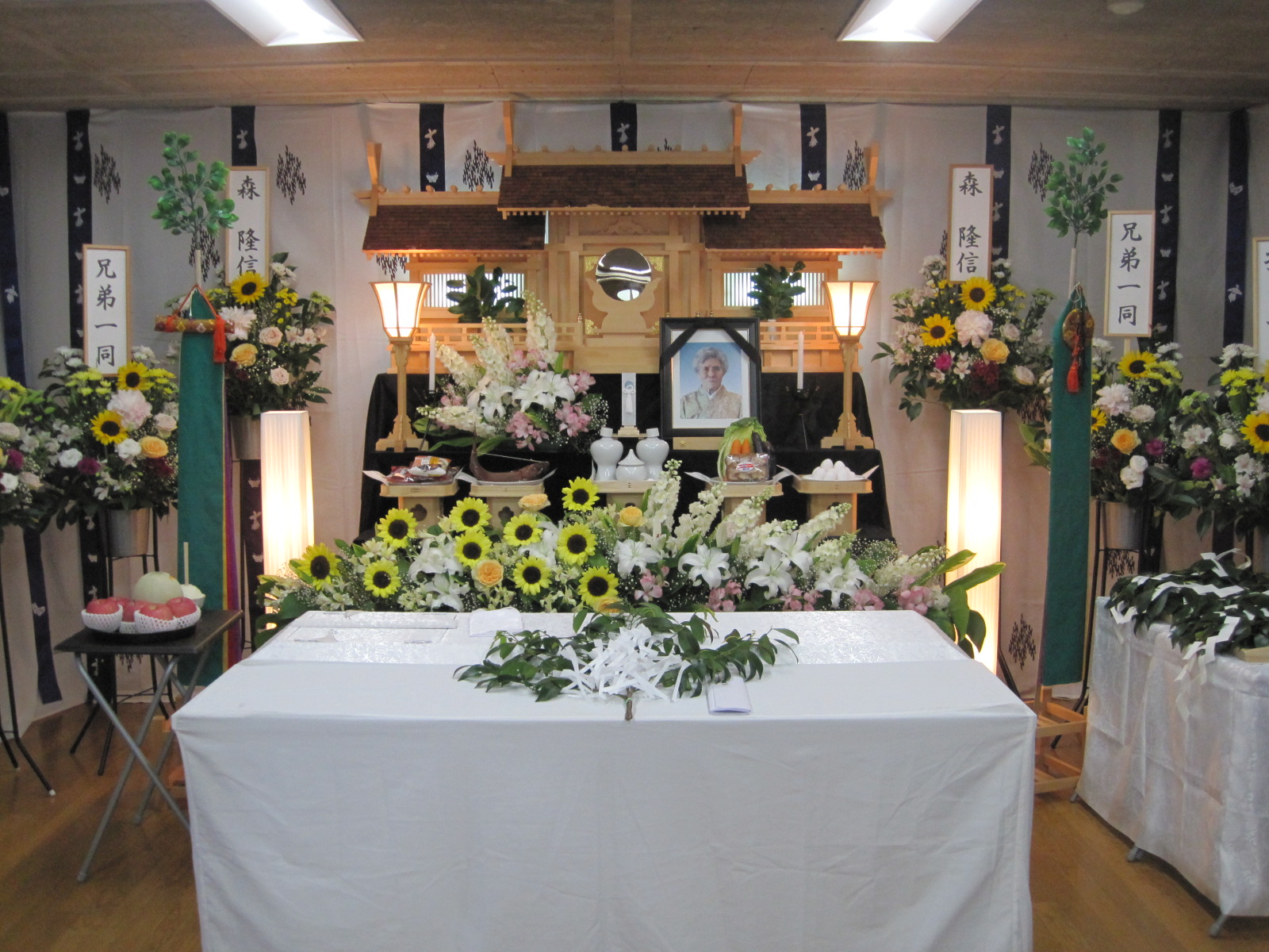 二葉典礼有限会社 兵庫県神戸市長田区 の葬式 葬儀 葬儀会社 家族葬 安心できる葬儀ガイド